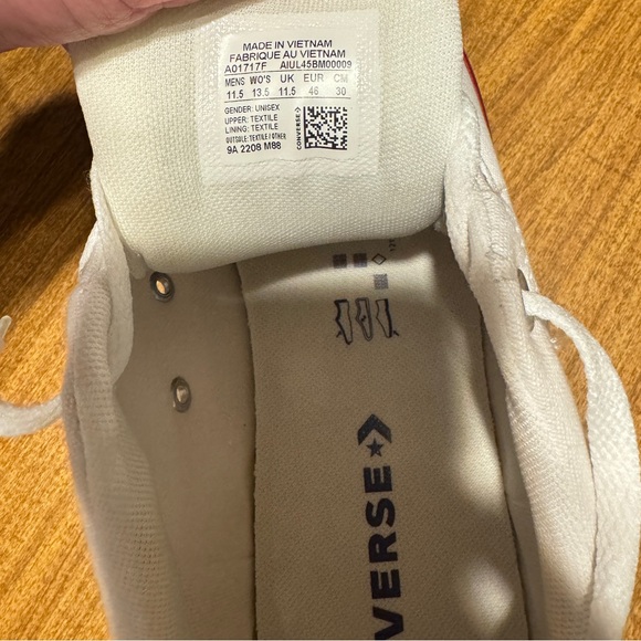 Converse - Picture 5 of 7